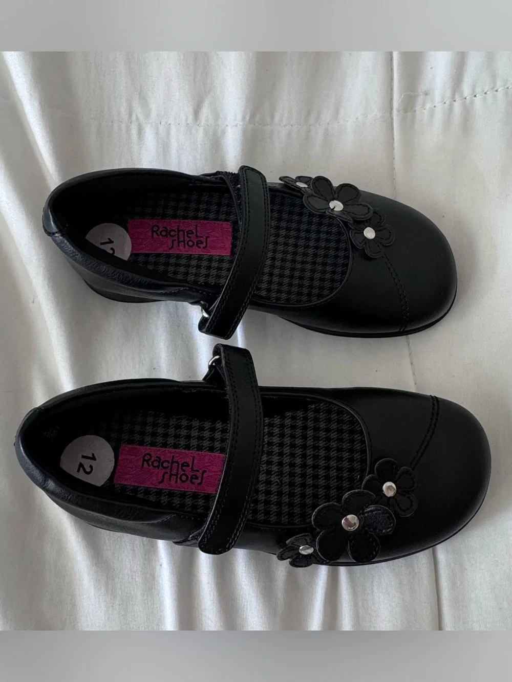 Rachel Shoes Black Girls' Mary Jane Dress Shoes with Flower Appliques